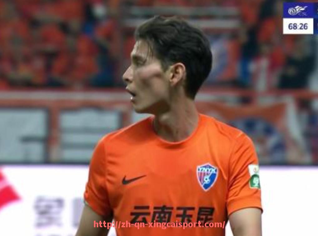 杏彩体育-世俱杯控球权争夺激烈区域热力图及中场对抗强度评估